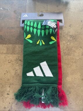 Adidas FIFA Green & Red Knit Scarf